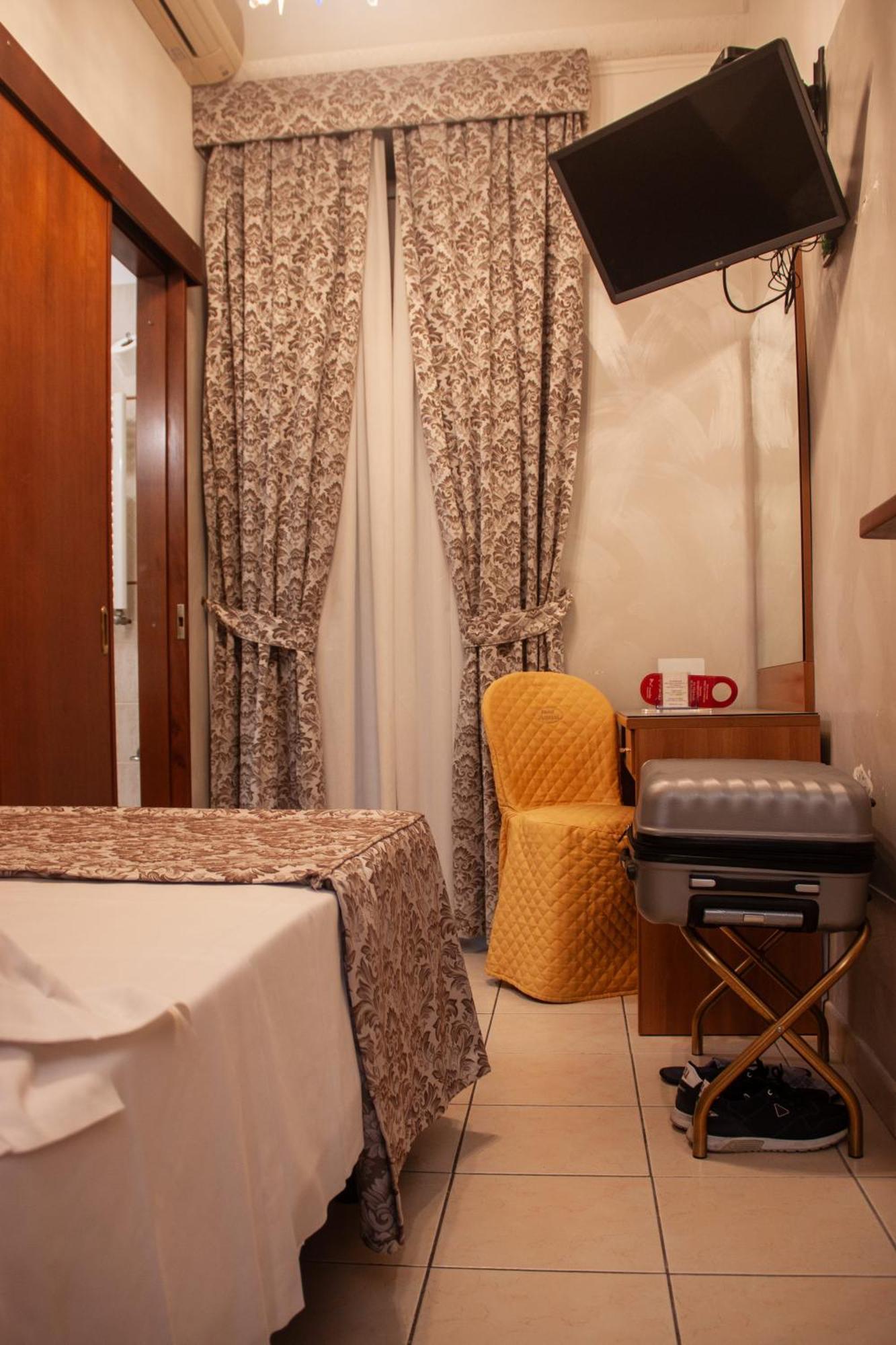 Hotel Assisi Rzym Zewnętrze zdjęcie