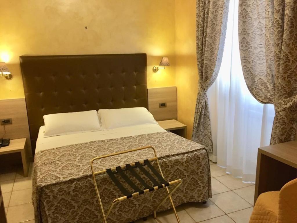 Hotel Assisi Rzym Zewnętrze zdjęcie